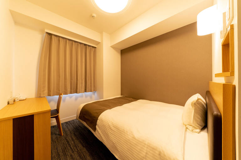 Bedroom 13