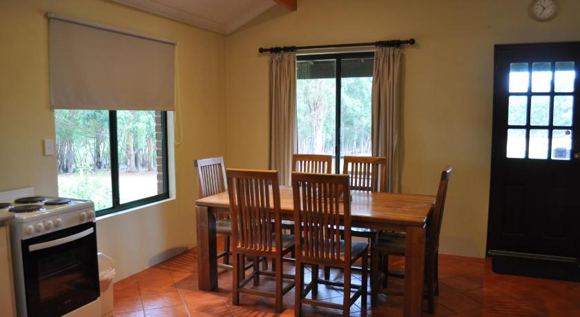 Facilities 3, Karri Valley Chalets, Manjimup