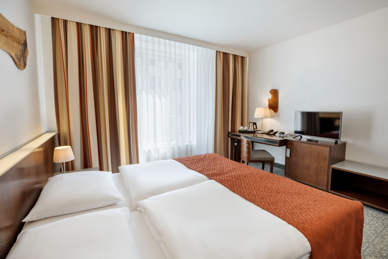 Bedroom 3, Austria Trend Hotel Europa Wien, Wien