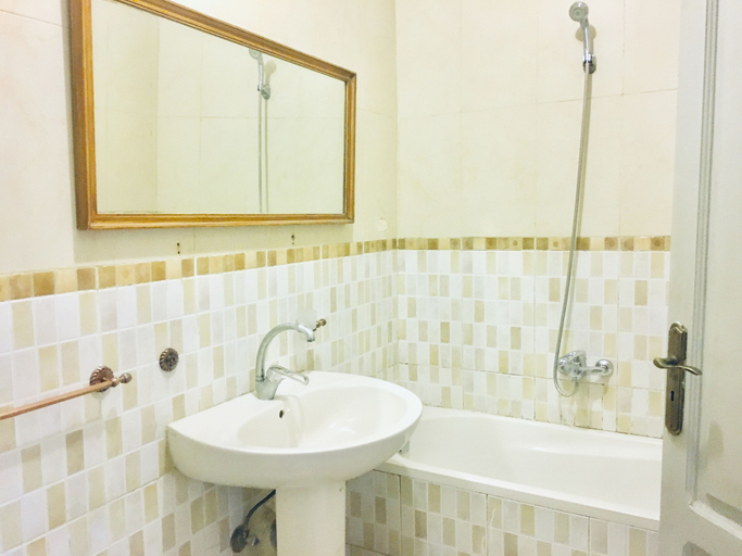 Bathroom 5, Bella Casa Hostel, Qasr an-Nil