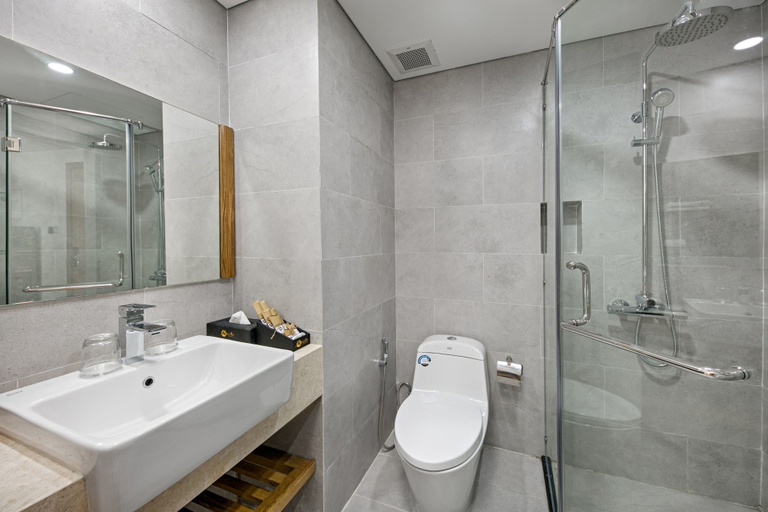 Bathroom 4, Meliora Hotel & Apartment Da Nang, Da Nang