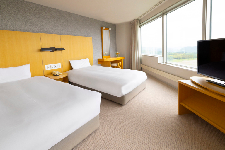 Bedroom 4, ANA Crowne Plaza RESORT APPI KOGEN by IHG, Hachimantai