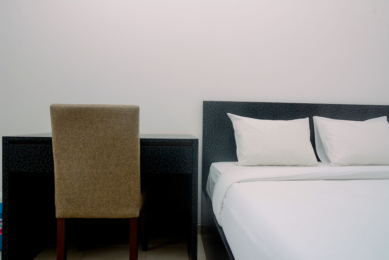 Bedroom 12