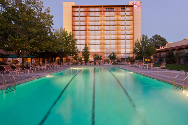 Sport & Beauty 3, Crowne Plaza ALBUQUERQUE by IHG, Bernalillo