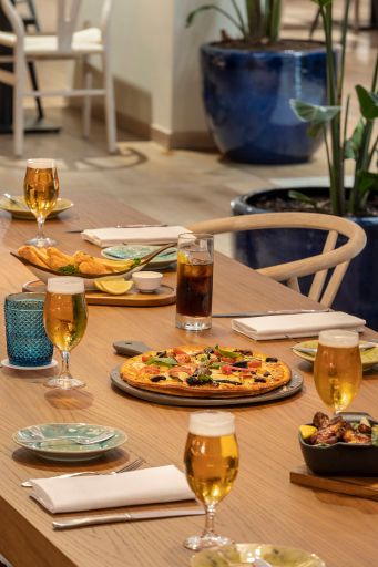 Food & Drinks 4, Crowne Plaza CAPARICA LISBON by IHG, Almada