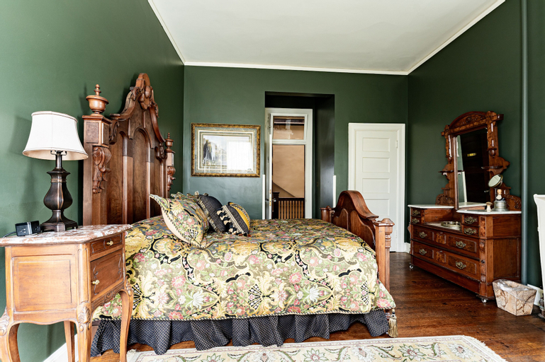 Bedroom 11