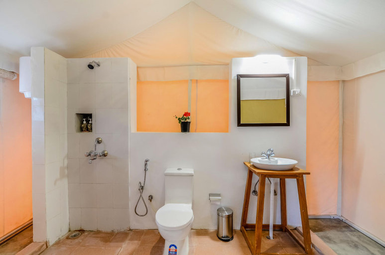 Bathroom 3, Nayalap - Rural Himalayan Glamping, Almora