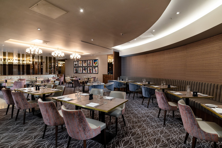 Business Facilities 3, Crowne Plaza LONDON HEATHROW T4, London