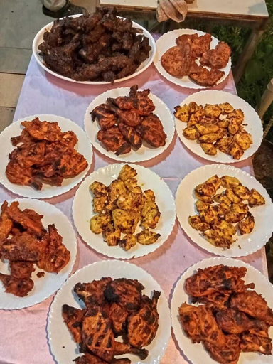 Food & Drinks 5, Willow Heights Athirapally, Ernakulam