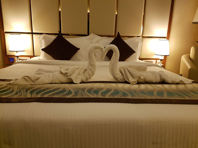 Bedroom 8