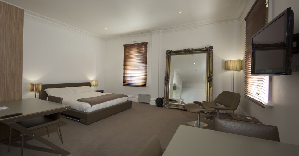 Bedroom 3, The Ikon Hotel, Burnie  - Pt A