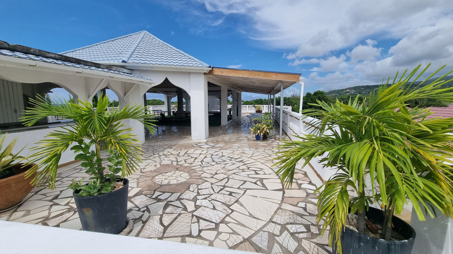 Exterior & Views 2, Little Savoy Guest House