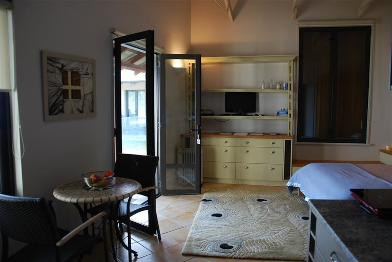 Others 5, The Windhover Estate, Tasman