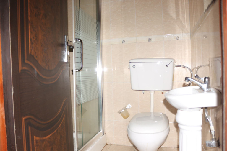 Bathroom, Crystalem Luxury Hotel, Uyo