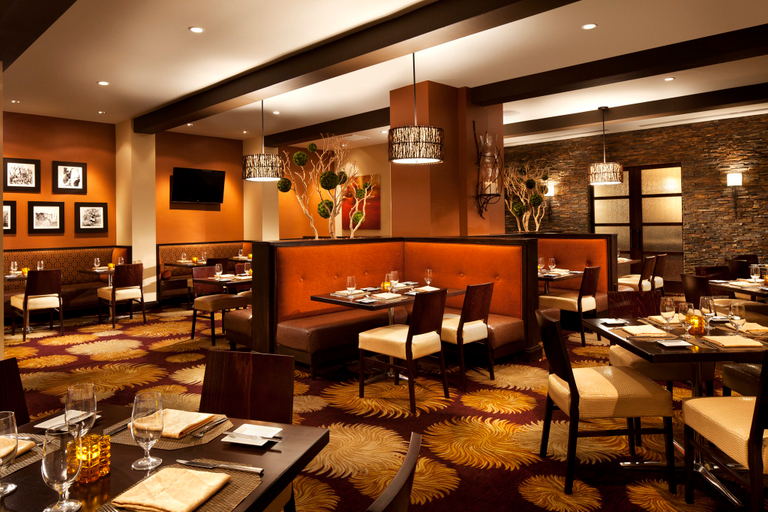 Food & Drinks 5, Crowne Plaza ALBUQUERQUE by IHG, Bernalillo