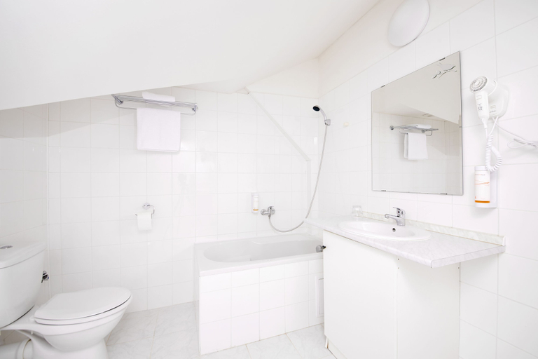 Bathroom 3, Ski Hotel Svoboda nad Upou, Trutnov