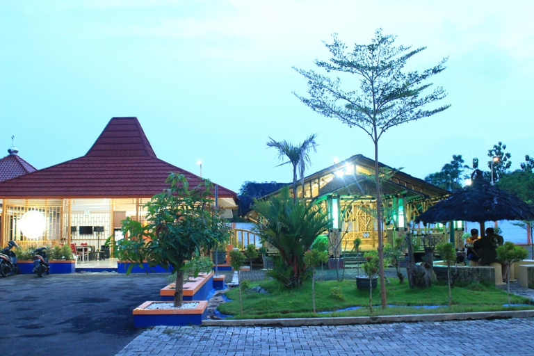 Exterior & Views 4, Aluky Hotel, Majalengka