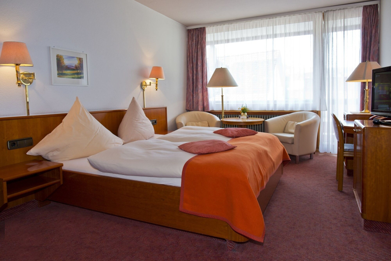 Bedroom 3, Hotel Buck, Reutlingen