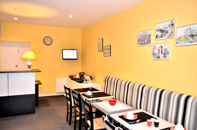 Others 4, Hotel De La Villa Biron, Seine-Saint-Denis