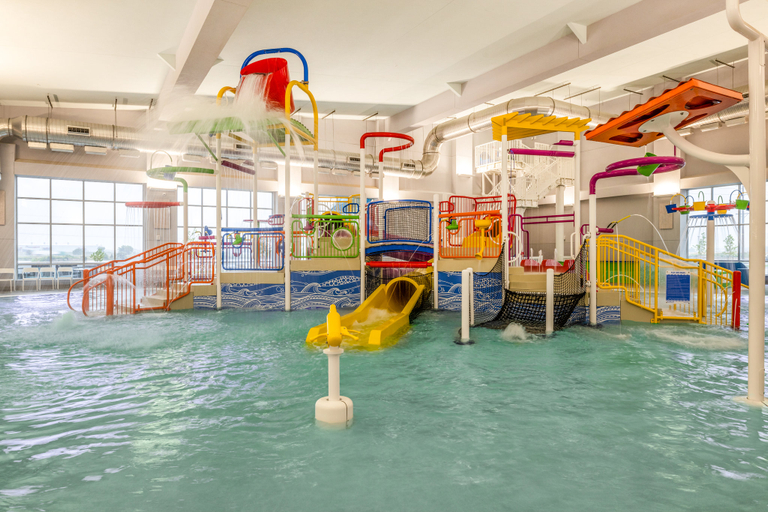 Sport & Beauty 5, Crowne Plaza KEARNEY by IHG, Buffalo