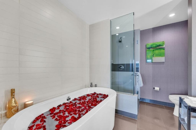Bathroom 4, Gorgeous Suites Vdara, Clark