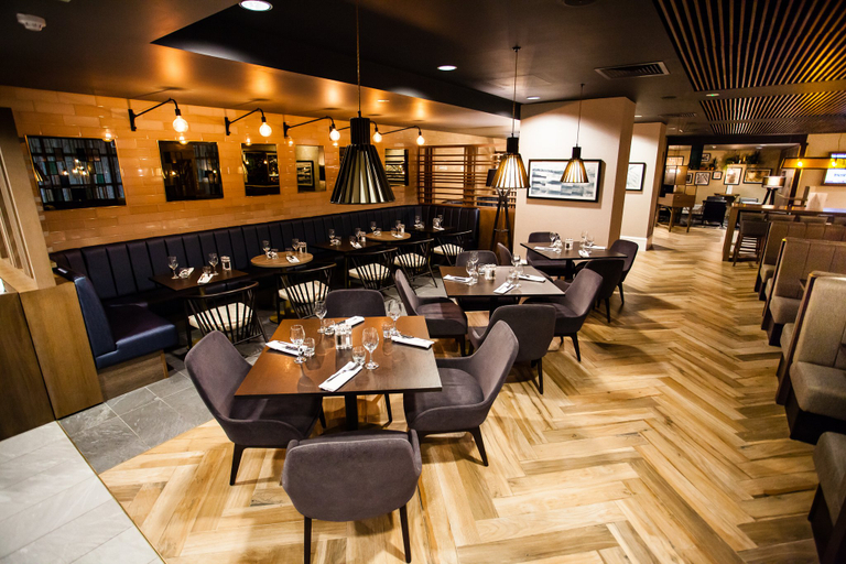 Food & Drinks 3, Crowne Plaza LEEDS by IHG, Leeds