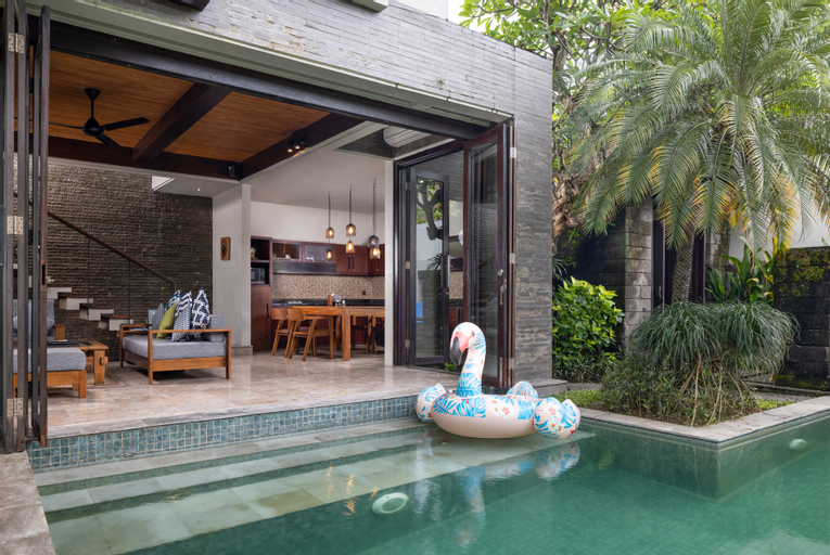 Swimming Pool 14