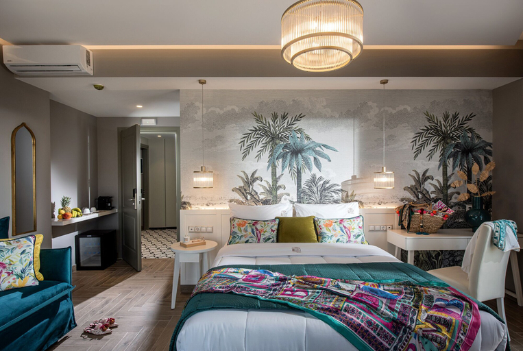 Bedroom 2, Vespera City Hotel, Crete