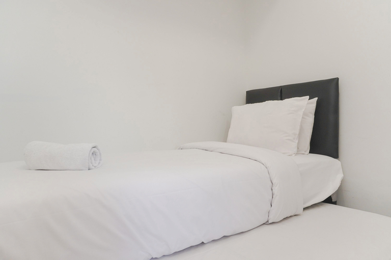 Bedroom 2, Tidy and Cozy 2BR Apartment at Royal Olive Residence By Travelio, South Jakarta
