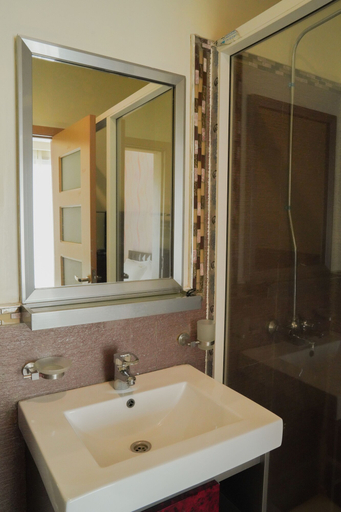 Bathroom 3, Shayona Apartments Limited, Westlands