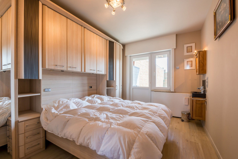 Bedroom 2, San Remo 501, West-Vlaanderen