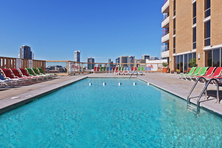 Sport & Beauty 2, Crowne Plaza DALLAS DOWNTOWN by IHG, Dallas