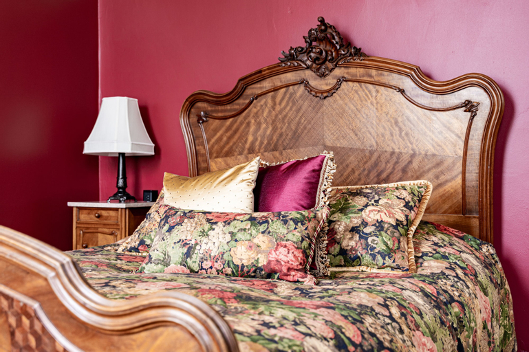 Bedroom 18