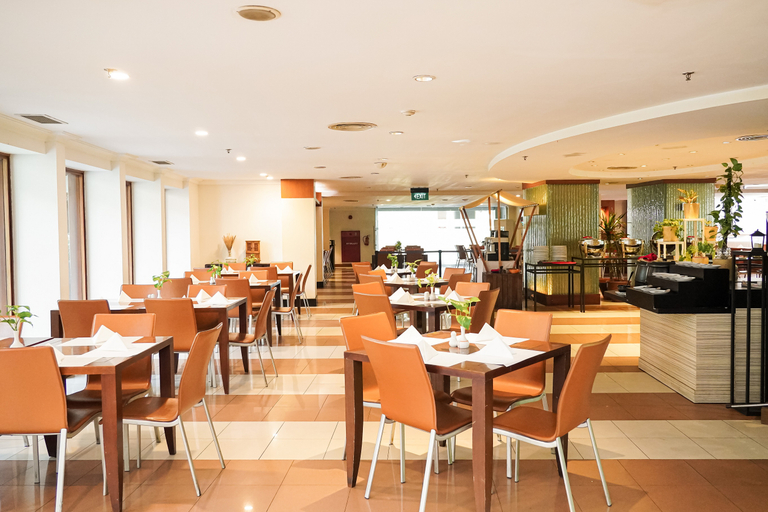 Food & Drinks 5, AP Premier Batam, Batam