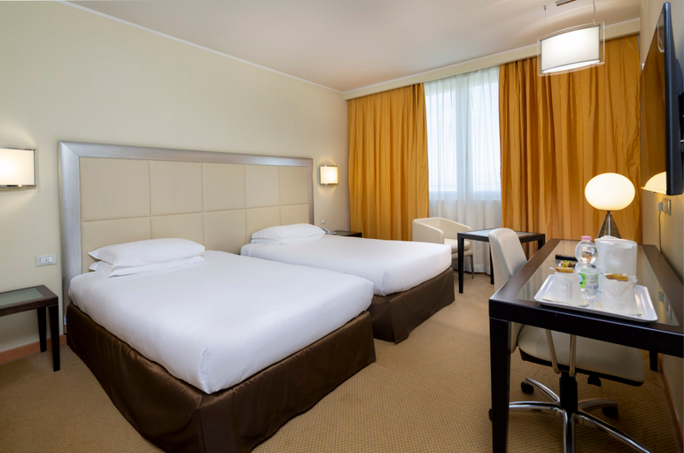 Others 2, Crowne Plaza PADOVA by IHG, Padua