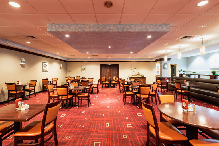 Food & Drinks 4, Crowne Plaza NEWARK AIRPORT by IHG, Union