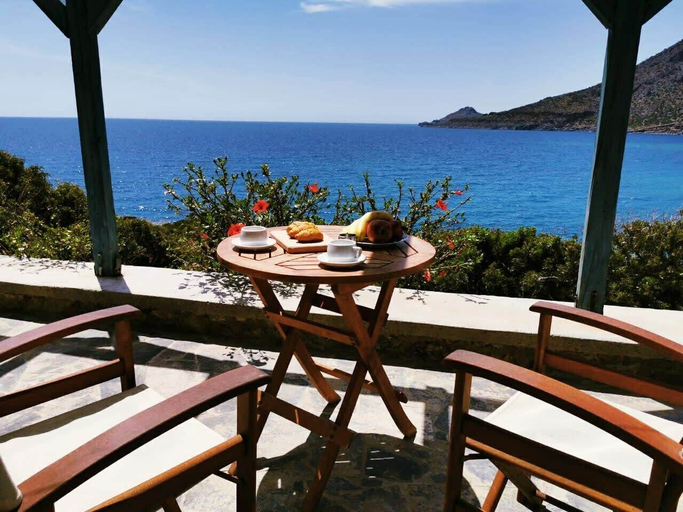 Terrace/patio 2, Nefeli's traditional suite no.12, Crete