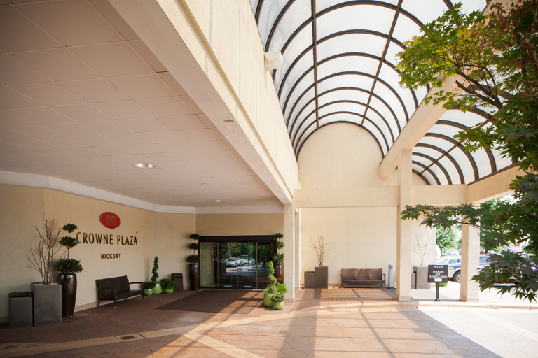 Exterior & Views 5, Crowne Plaza HICKORY by IHG, Catawba