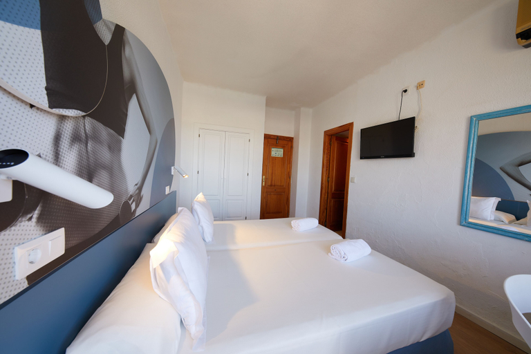 Bedroom 3, Hotel JS Paradise Sport - Adults Only, Baleares