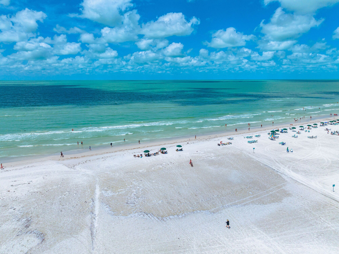 Others 5, A Somewhere is Here by Beachside Management, Sarasota