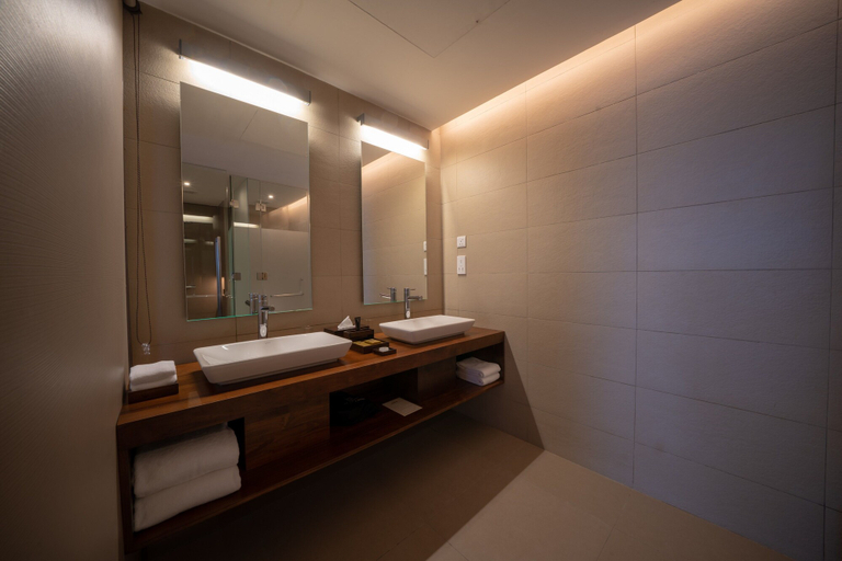 Bathroom 5, Le Grand Galle, Galle Four Gravets