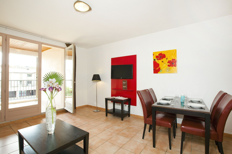 Dining Room 2