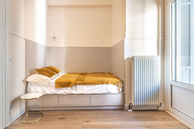 Bedroom, halu! Stylish & Bright Centre Home, Central Macedonia