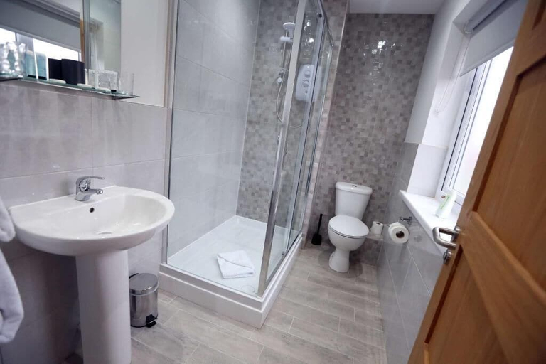 Bathroom 3, Hotel 52 - Stanley, Durham