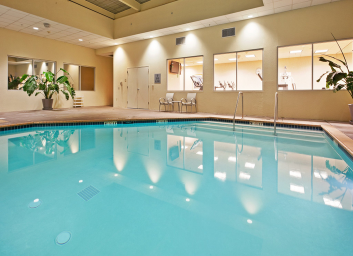 Sport & Beauty 2, Crowne Plaza SAN FRANCISCO AIRPORT by IHG, San Mateo