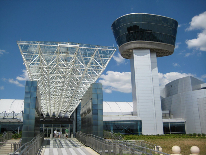 Exterior & Views 2, Crowne Plaza DULLES AIRPORT by IHG, Fairfax