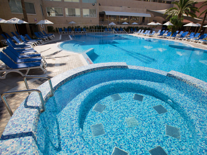 Sport & Beauty 3, Crowne Plaza AMMAN by IHG, Wadi Essier