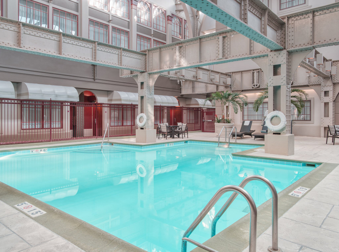 Sport & Beauty 2, Crowne Plaza INDIANAPOLIS-DWTN-UNION STN by IHG, Indianapolis