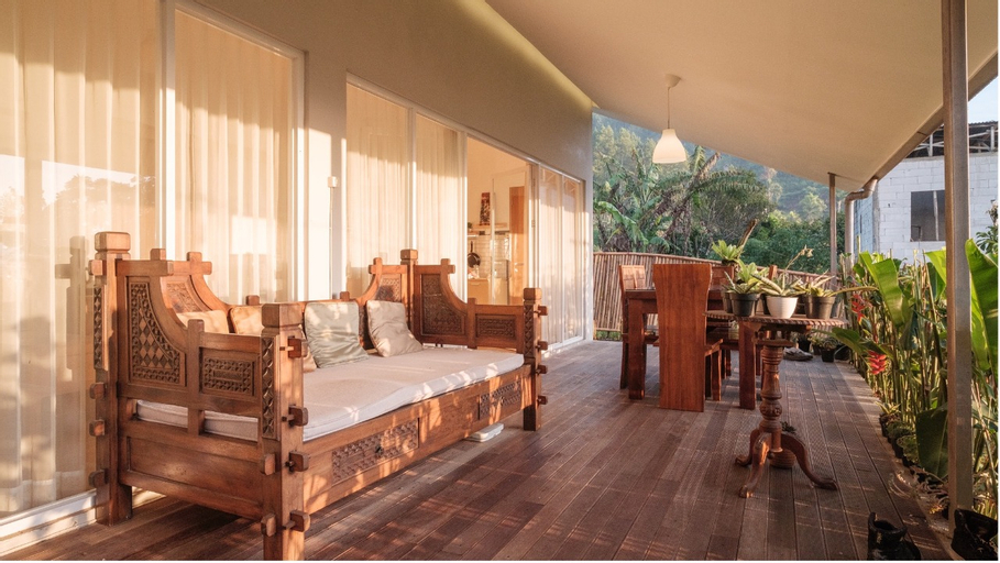 Villa Roemah Oma Lembang, Bandung