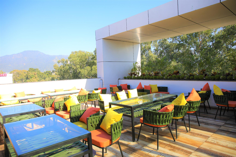 Food & Drinks 4, Pride Biznotel Haldwani, Nainital